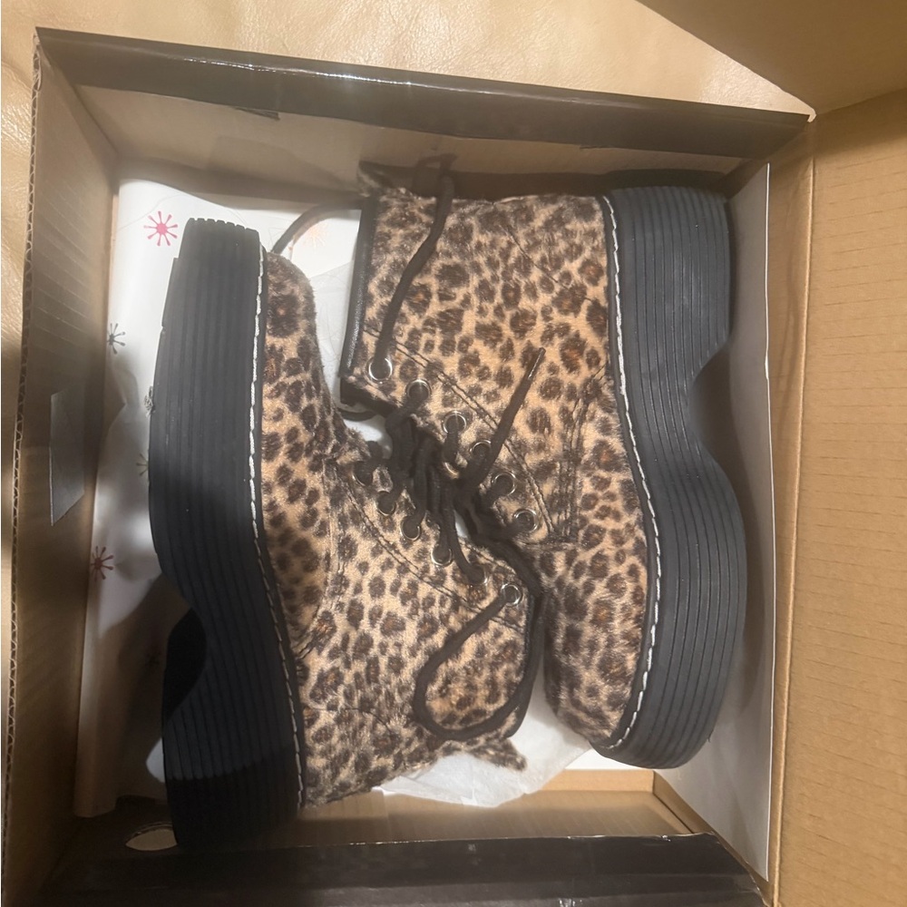 Delia’s Leopard Print Platform Boots